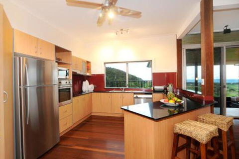 Seaview - Broome Tourism 2