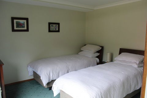 Eagles Roost Farmstay B & B - Broome Tourism 3