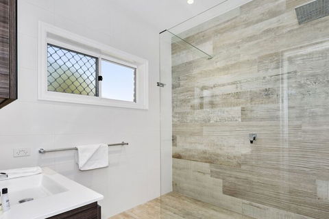 Fairlight Tweed Coast Holidays  - Broome Tourism 4