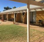 Carnarvon Caravan Park - Broome Tourism
