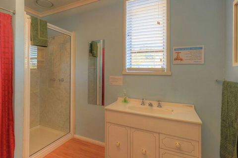 Sommers Bay Beach House - Broome Tourism 7