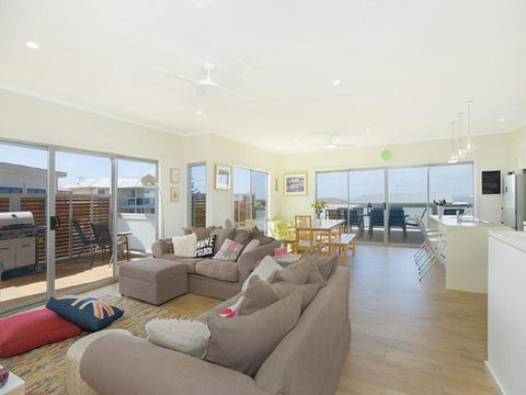 Boomer Beach Retreat Pet Friendly WiFi - Broome Tourism 6