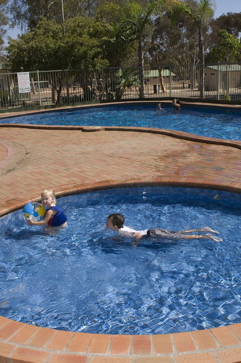 Discovery Parks - Port Augusta - Broome Tourism 1