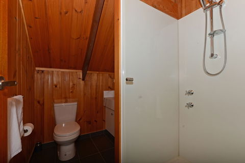 Cloudy Bay Villa - Broome Tourism 4