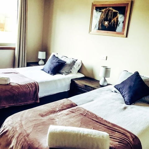 Daysend Cottages - Broome Tourism 6