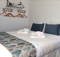 Newcastle Accommodation Tighes Hill - Broome Tourism