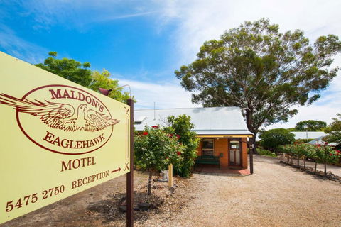 Maldons Eaglehawk Motel - Broome Tourism 2