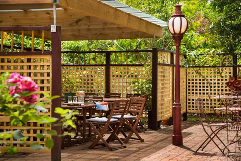 Maldons Eaglehawk Motel - Broome Tourism 1