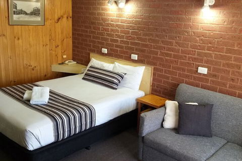 Country Mile Motor Inn - Broome Tourism 5
