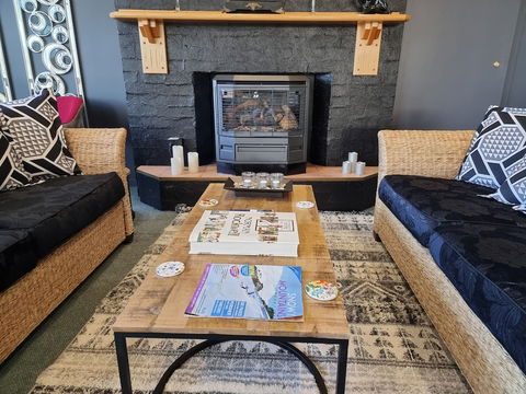 Tumbarumba Motel & Elms Restaurant - Broome Tourism 2