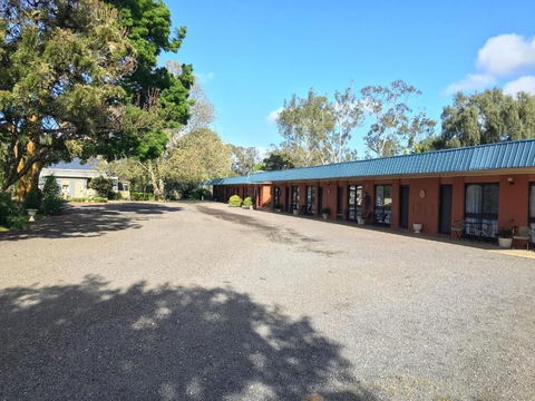 Avoca Motel - Broome Tourism 0