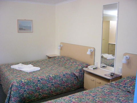 Mid Coast Motor Inn - Broome Tourism 6