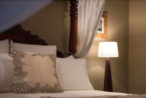 Mountainside B&B - Broome Tourism 3