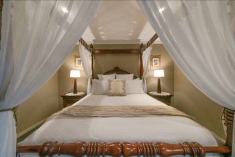 Mountainside B&B - Broome Tourism 7
