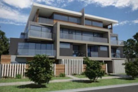 Modern Inner West Stay - Broome Tourism 1