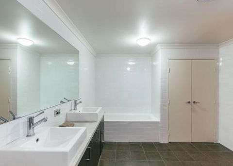 Wray Callan Apartments - Broome Tourism 5