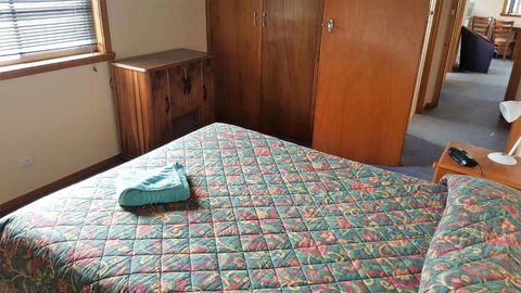 Waratah Falls Holiday Unit - Broome Tourism 4