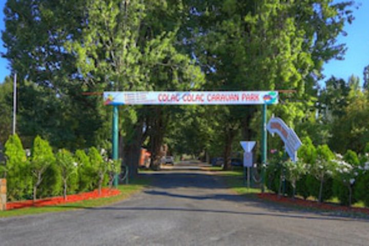  Broome Tourism