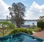 The House on the Lake at Fishing Point Lake Macquarie honestly put the line in  catch fish - Broome Tourism