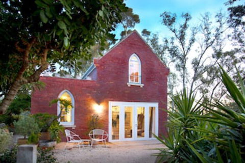 Be&be - Broome Tourism 0