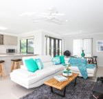 Beach Breeze Holiday House - Broome Tourism