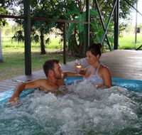 Berry Creek Bush Retreat - Broome Tourism