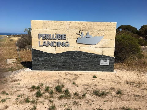 Perlubie Sea - Broome Tourism 0
