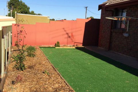 Maple Tree Cottage - Broome Tourism 4