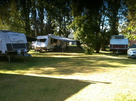 Nagambie Caravan Park & Motel - Broome Tourism 4