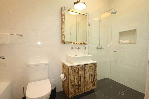 A PERFECT STAY - Cavvanbah Seaside Cottage - Broome Tourism 2