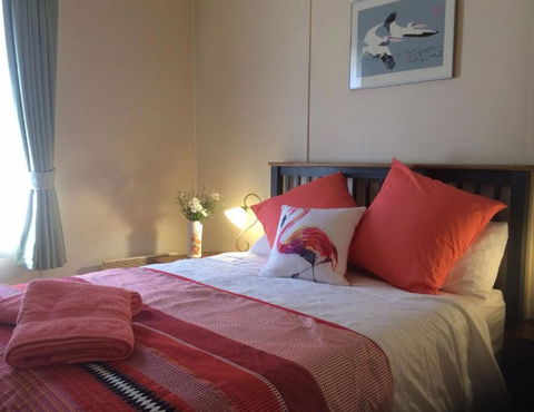 Kookaburra Cottage - Broome Tourism 2