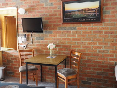 St Arnaud Country Road Motel - Broome Tourism 2