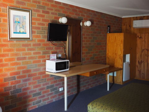 St Arnaud Country Road Motel - Broome Tourism 0
