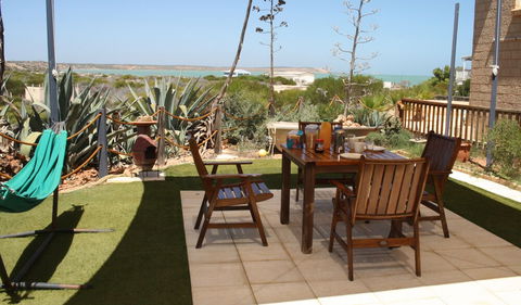 Shark Bay B & B - Broome Tourism 5