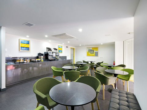 ValueSuites Green Square - Broome Tourism 5