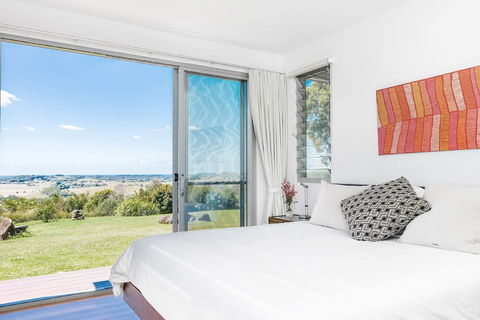 A PERFECT STAY - Jali Burugar - Broome Tourism 3