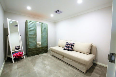 Studio Style Mindarie Marina - Broome Tourism 7