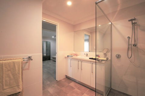 Studio Style Mindarie Marina - Broome Tourism 5