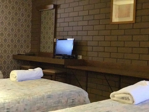 Century Motor Inn - Broome Tourism 0