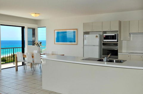Your Home From Home With Ocean Views - Broome Tourism 5