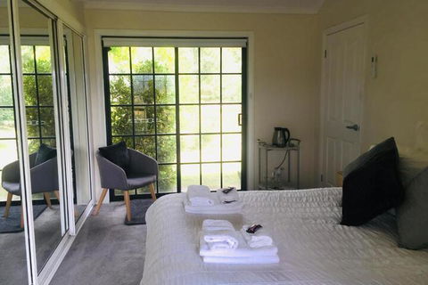 Rosewhite House - Broome Tourism 6