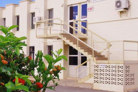 Accommodation At Isa - Broome Tourism 7