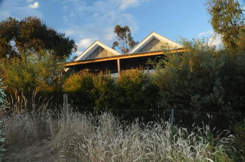 Butterworth Accommodation - Broome Tourism 3