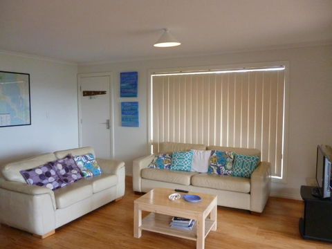 Island View 2 - Broome Tourism 5