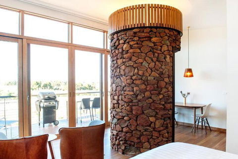 The Cellars At Heathcote II - Broome Tourism 4