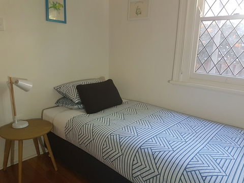 Newcastle Executive Homes - Cooks Hill Cottage - Broome Tourism 5