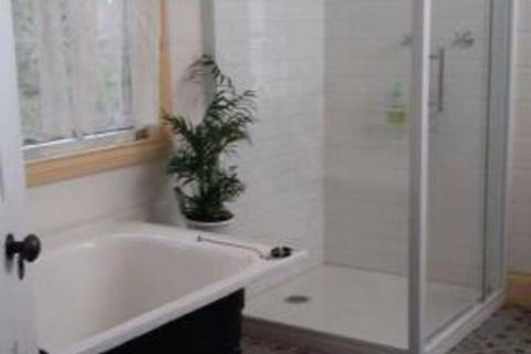 Alvie Cottage - Broome Tourism 5