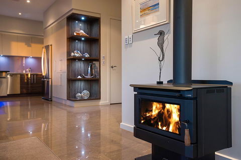 Lavina Luxury Beach House - Broome Tourism 2