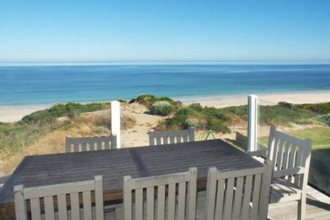 Searenity - Broome Tourism 0