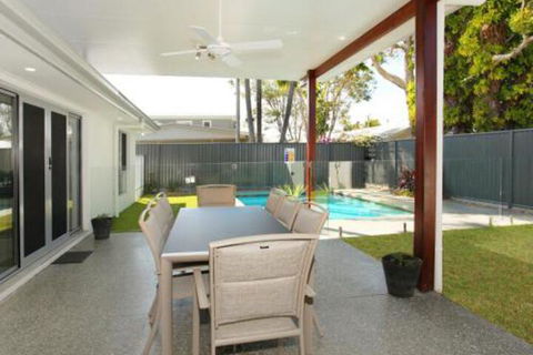 Palm 95 Modern 4 BDRM Home With Pool - Broome Tourism 6